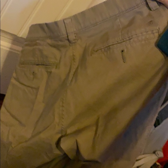 Kaki pants - Picture 2 of 3